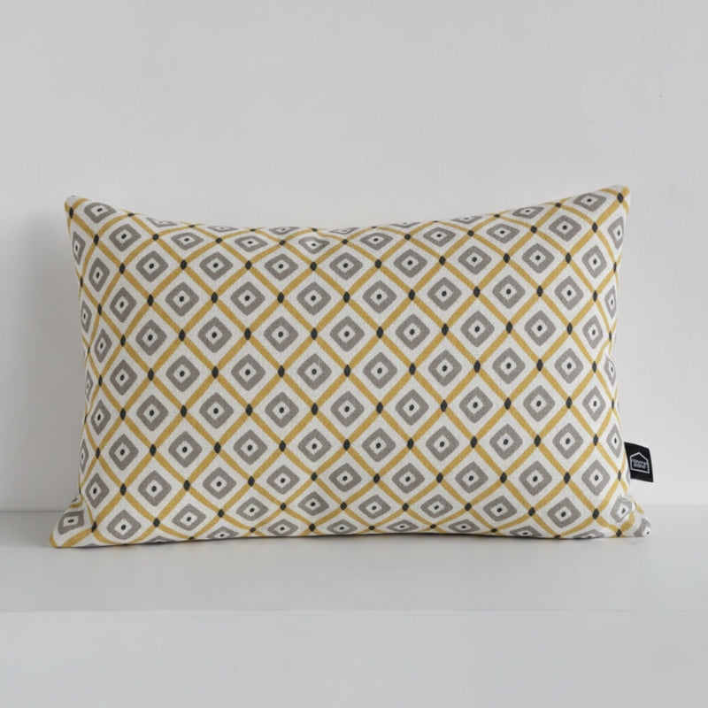 COJÍN DIAMONDS MOSTAZA 30X45 MAISON DECOR
